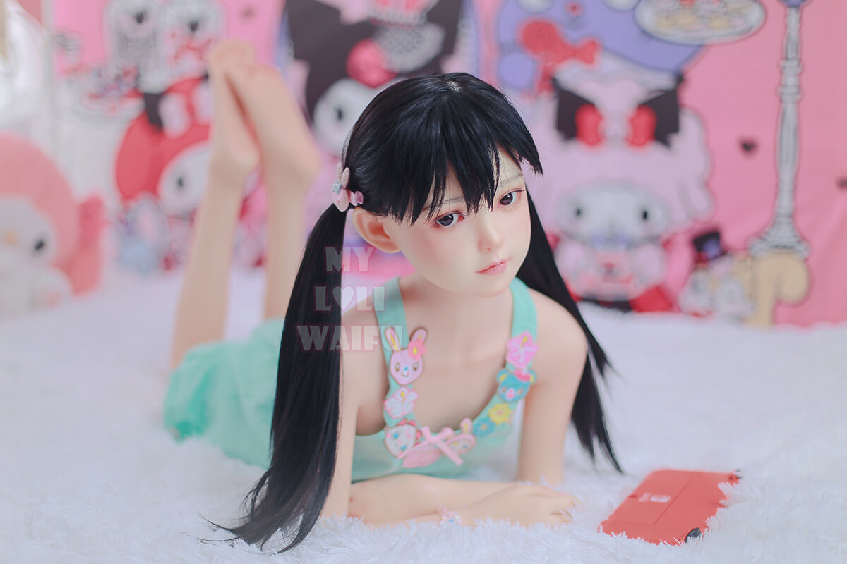 Kisa 35, 126cm, AA-Cup, MLW Doll, Silicona - Imagen 13